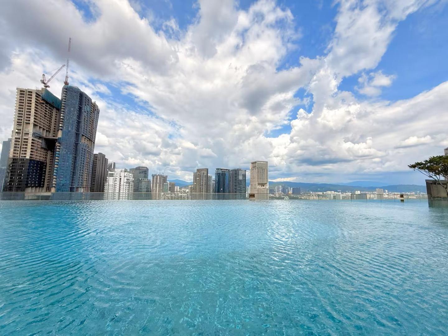 Dorsett Residences Bukit Bintang Куала-Лумпур Экстерьер фото